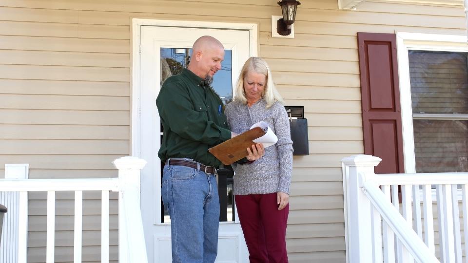 landlord talking tenant about random home inspection